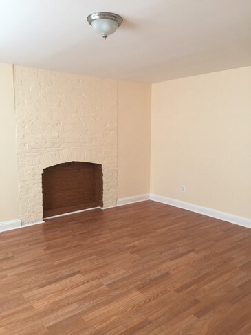 Building Photo - 2357 Eutaw Pl
