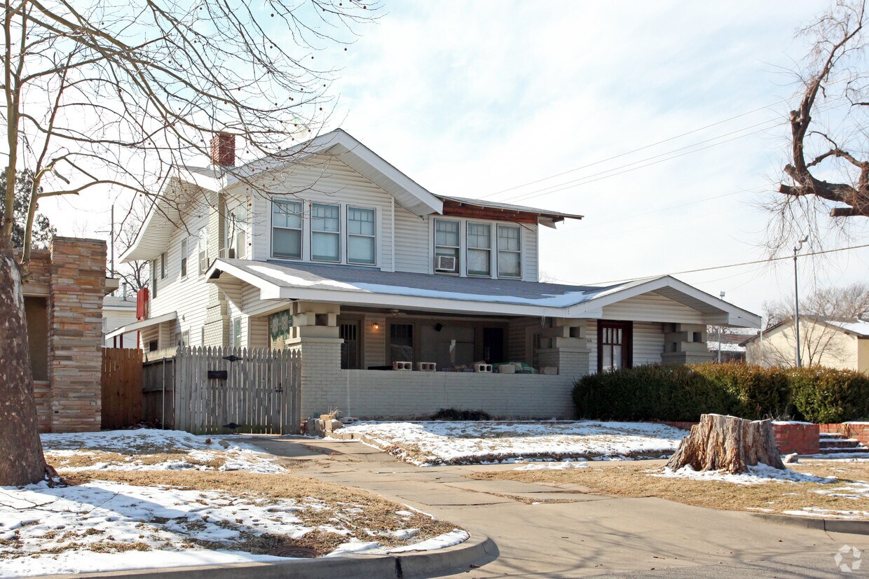 Primary Photo - 1446 NW 31st St