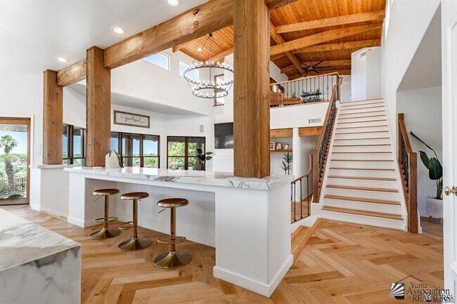 Building Photo - 1645 W El Paseo Real
