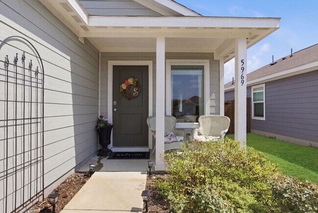 Foto del edificio - 5969 Sumlin Wy