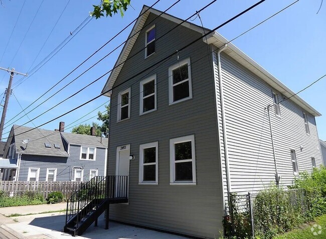 Building Photo - 2493 Thurman Ave