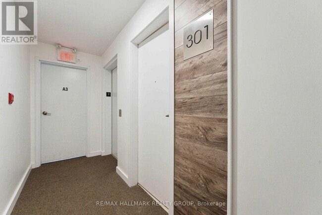 Building Photo - 1308 Thames St