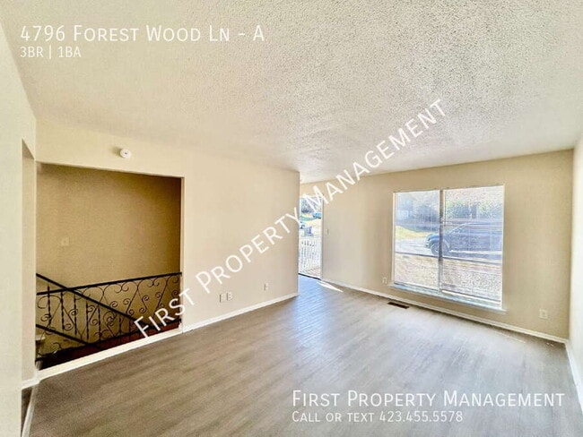Foto del edificio - 4796 Forest Wood Ln