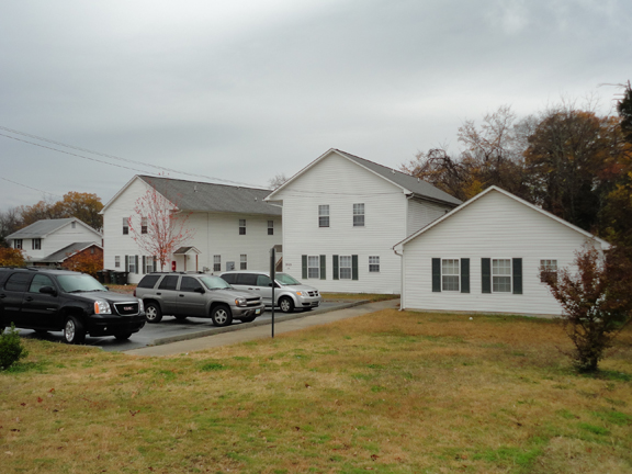 Primary Photo - Summit Avenue Apartments