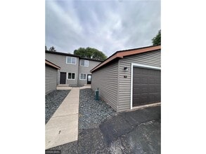 Building Photo - 333 Odanah Ave