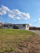 Building Photo - 701 Trollingwood Hawfields Rd