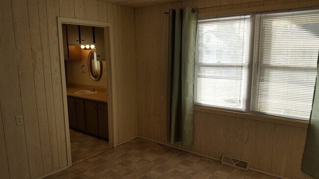 Foto del edificio - 4 Bed 2 Bath Single Family Home in Wausau