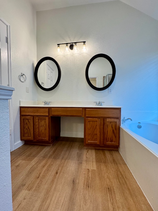 Foto del edificio - 9836 Wild Ginger Dr