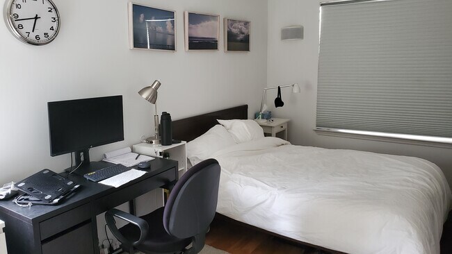 Foto del edificio - 119 Windward Dr