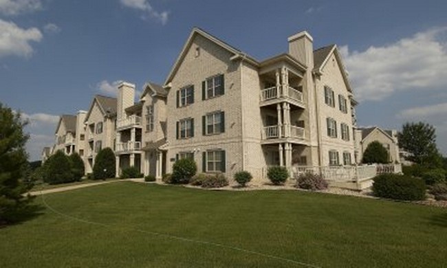 Foto del edificio - Deer Creek Apartments