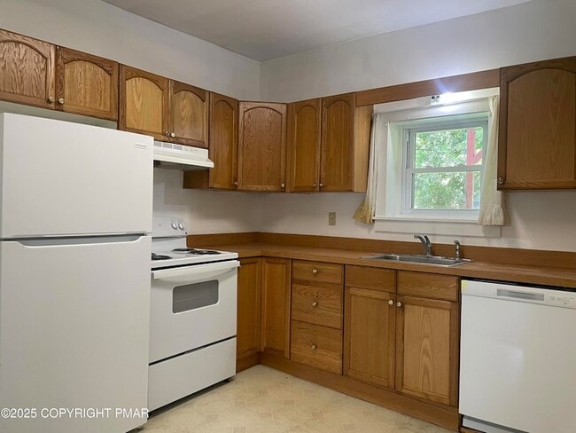 Building Photo - 2393 PA-314