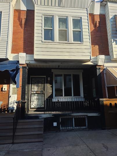 Primary Photo - 1511 S Newkirk St