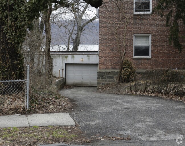 41 Sunnyside Dr Yonkers, NY 10705 Rentals Yonkers, NY