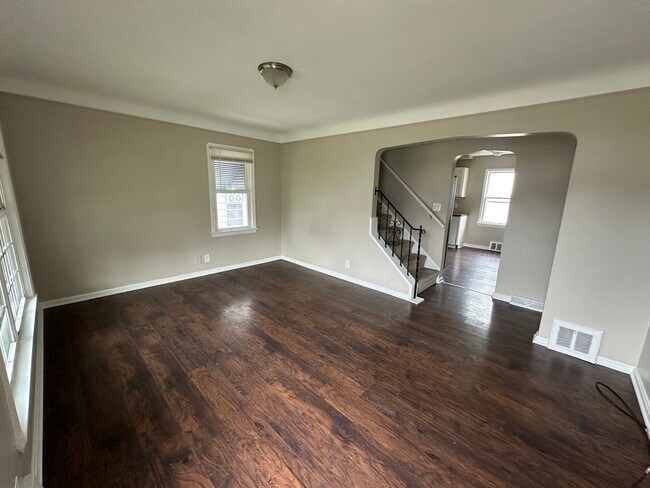 Foto del edificio - 3 Bedroom suite located at Garfield Heights