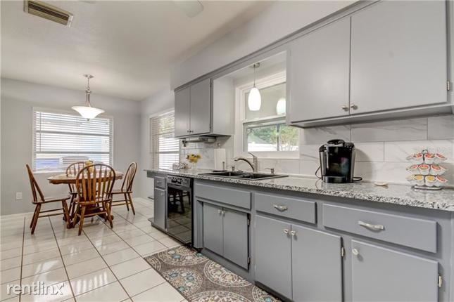 Foto del edificio - 3 br, 2 bath House - 1525 Rosemont Dr