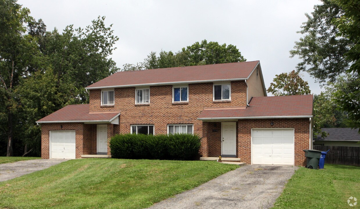 Foto del edificio - 3412-3430 Westpoint Dr