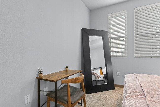 Foto del edificio - 400 N 2nd Ave