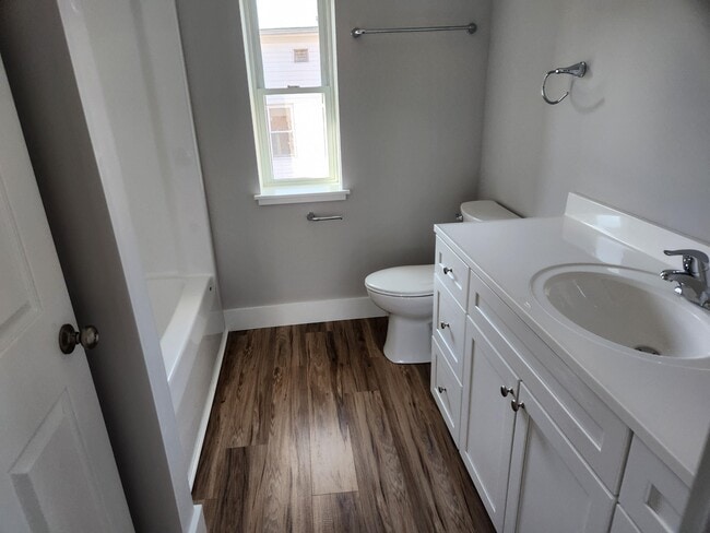 Building Photo - 39 North St