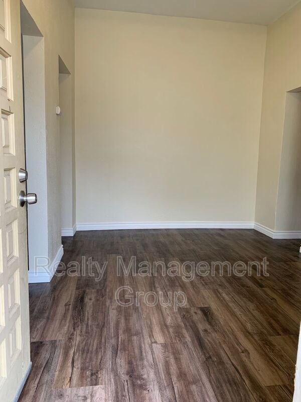 Building Photo - 2904 Market St