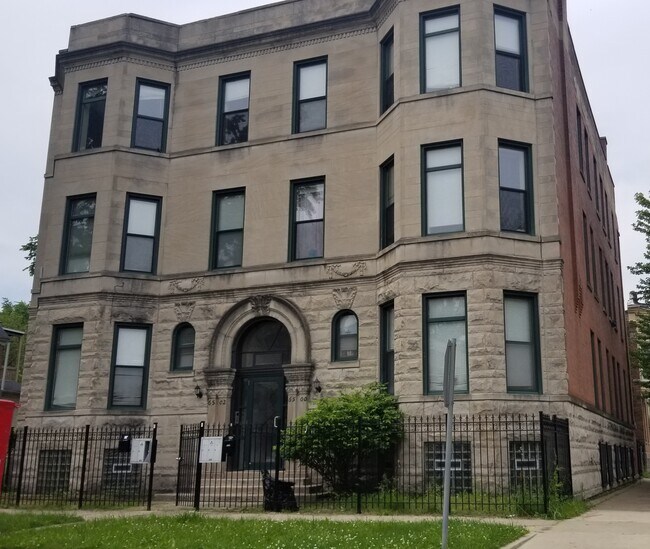Building Photo - 6502 S Drexel Ave