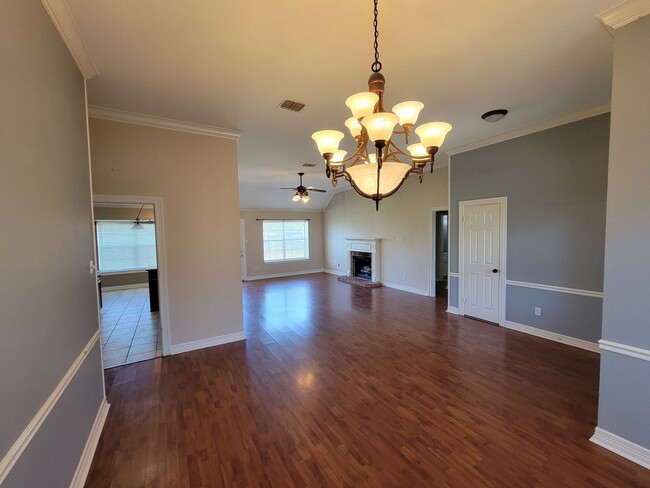 Foto del edificio - Stockwell Place 4 BR / 2 BA