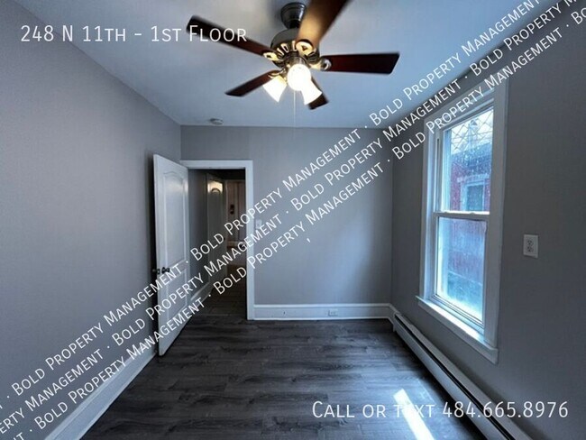 Foto del edificio - 248 N 11th St