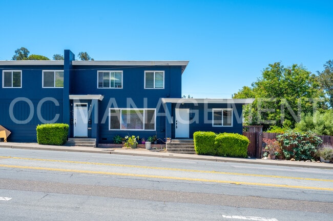 Building Photo - 1691 Johnson Ave