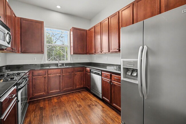 Building Photo - 1744 W 25th St