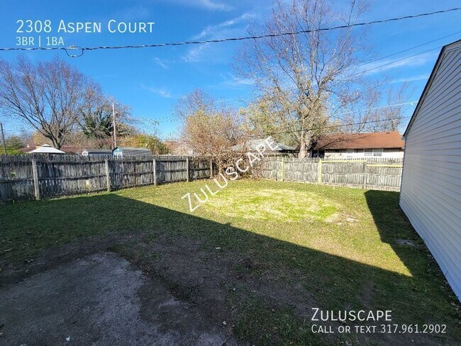 Building Photo - 2308 Aspen Ct