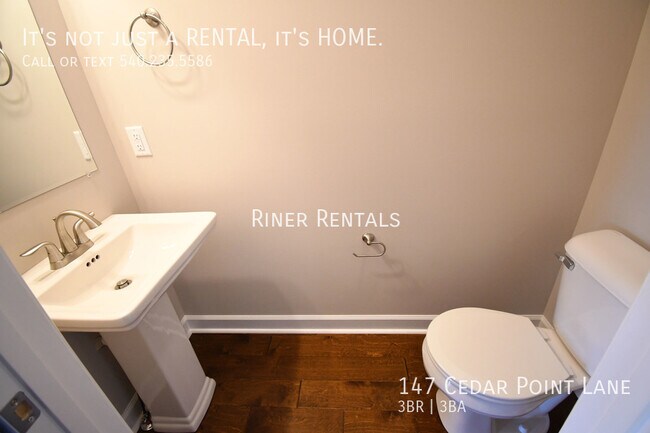 Foto del edificio - 147 Cedar Point Ln