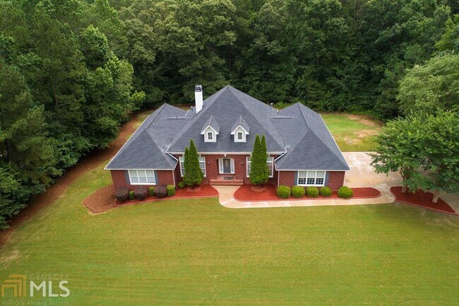 Building Photo - 55 Wisteria Dr