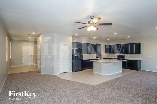 Foto del edificio - 4515 Cradle Cliff St