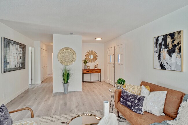 Foto del edificio - 74398 Myrsine Ave