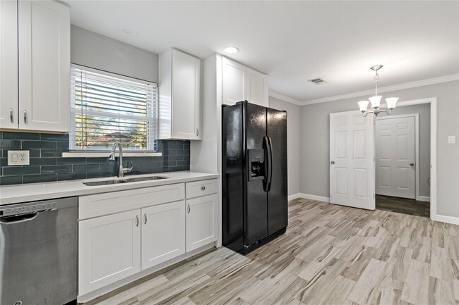 Building Photo - 11403 Braewick Dr