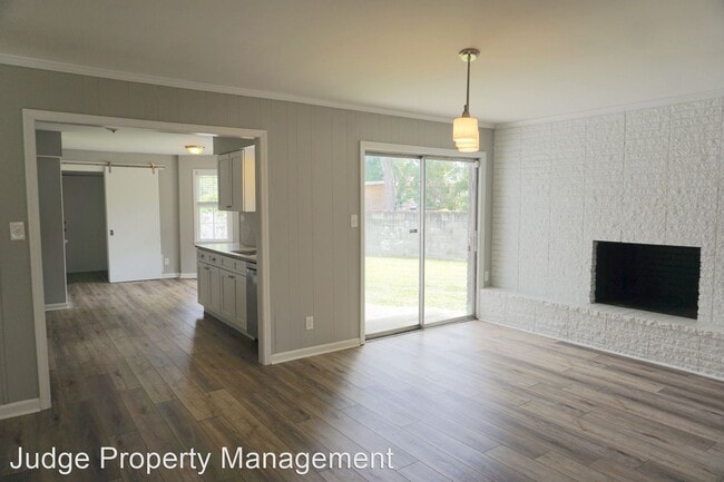 Building Photo - 5 br, 3.5 bath House - 3110 Whatley Ave