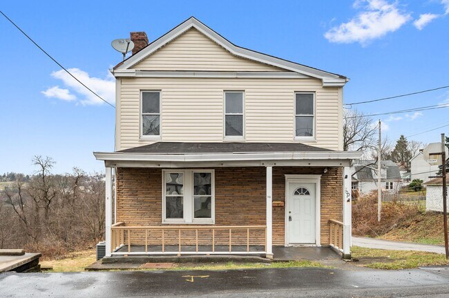 Foto del edificio - Newly Renovated 3 Bed, 2 Bath Single Family Home in Overbrook Area - Central AC, Off-Street Parki...