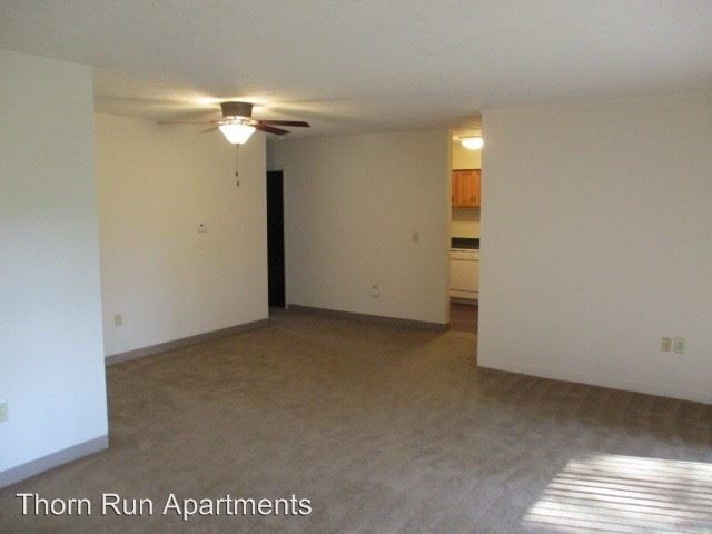 Building Photo - 500 Lee Dr