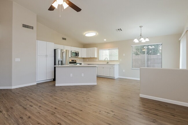 Foto del edificio - 9511 E Placita Elemental