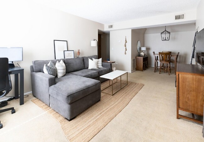 Foto del edificio - 700 E Mesquite Cir