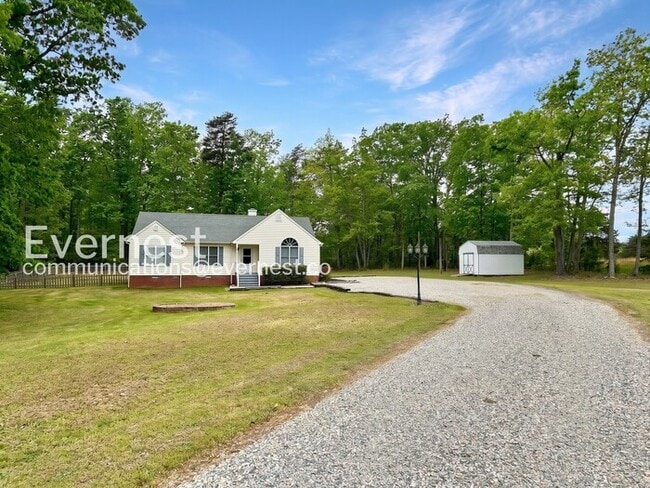 Foto del edificio - 2581 Glenridge Ct