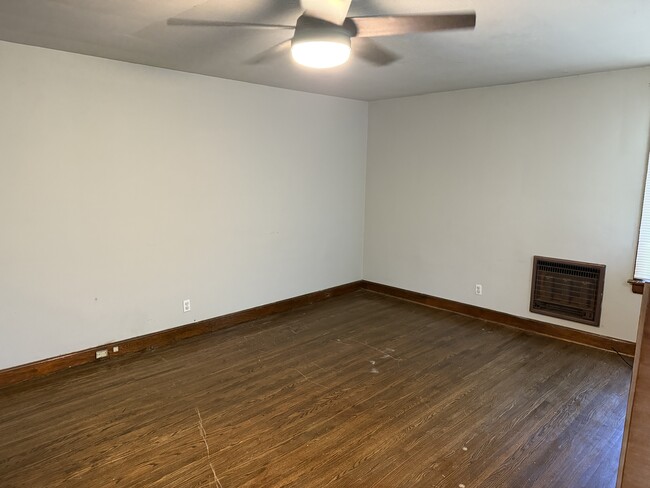 Building Photo - 1605 Franklin Ave