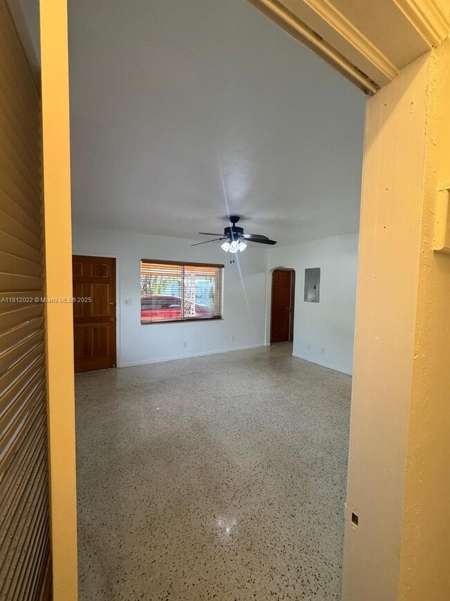 Foto del edificio - 1818 Middle River Dr