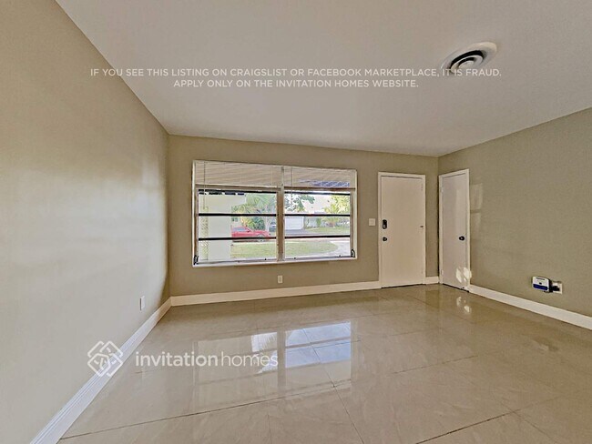 Foto del edificio - 5560 SW 7th Ct