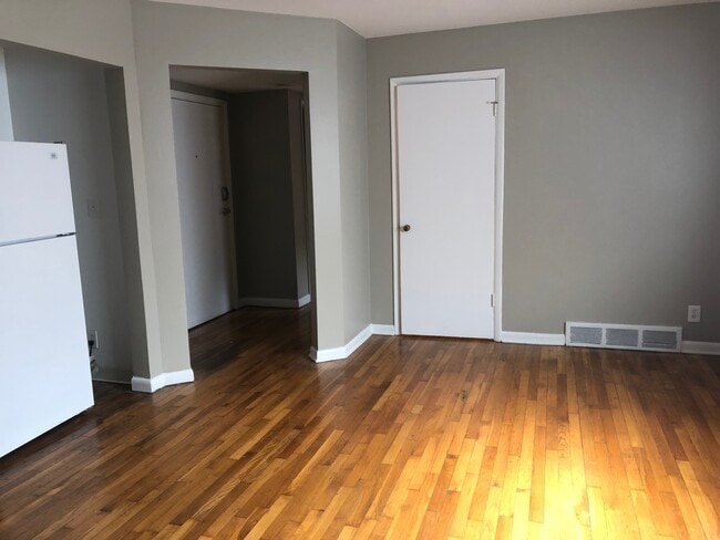 Building Photo - The Day Companies - Short North