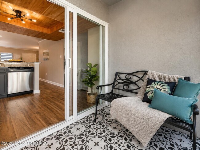 Foto del edificio - 1515 Huntington Ln