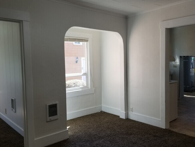 Foto del edificio - 3 bedroom close to Lake