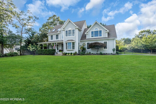 Building Photo - 909 Bonita Ln