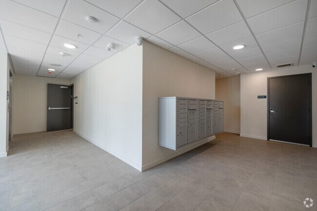 Vestíbulo - 3533 Chesapeake Ave in Gateway