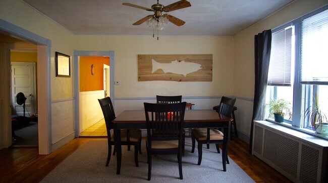 Foto del edificio - 57 Carolina Ave