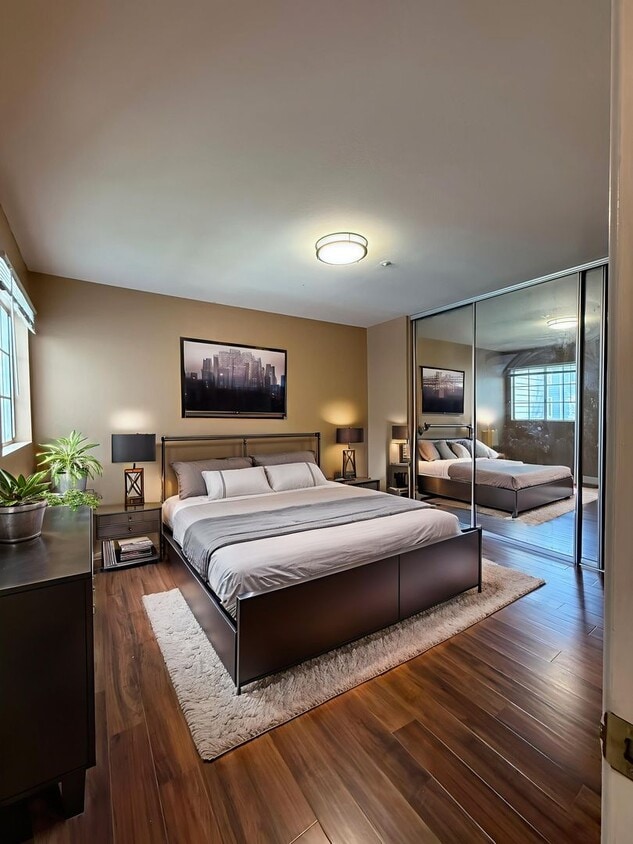 Primary Photo - 2 bed 2 FULL bath Condo overlooking the pool!